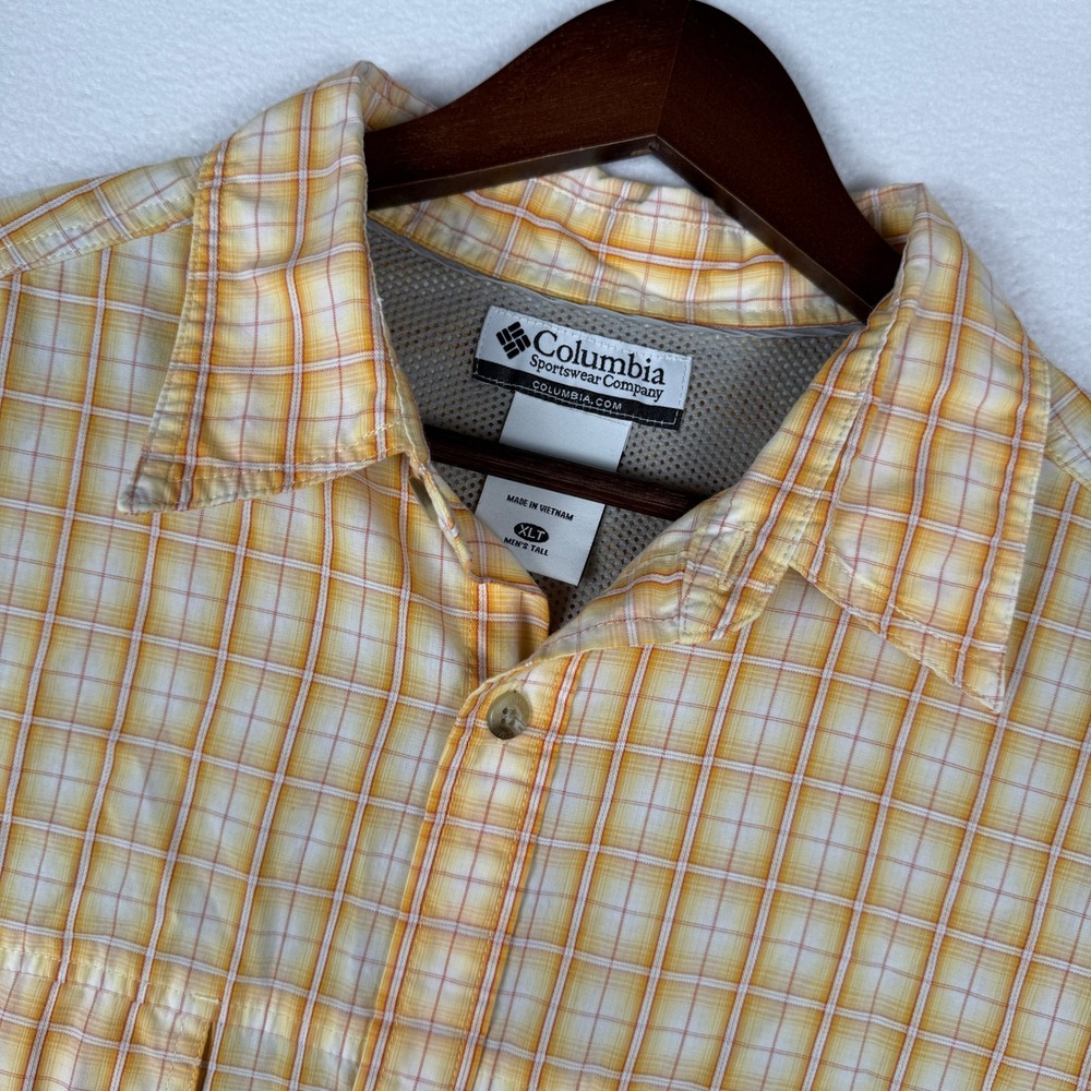 Columbia Mens XLT Orange Plaid Omni-Shade Short Sleeve Button Down Shirt AJ7817